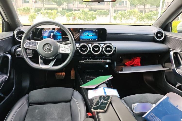 Used Mercedes-Benz A-Class 2019 A 180 L Sport Sedan Center Console