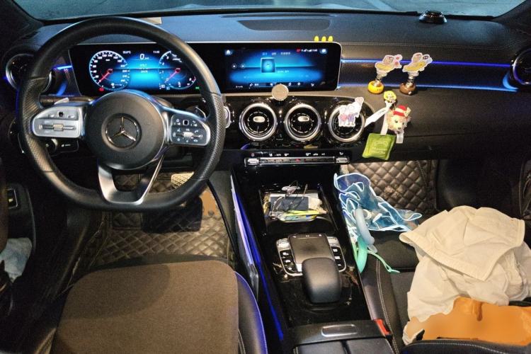 Used Mercedes-Benz A-Class 2019 Restyled A 200 L Sport Sedan Center Console