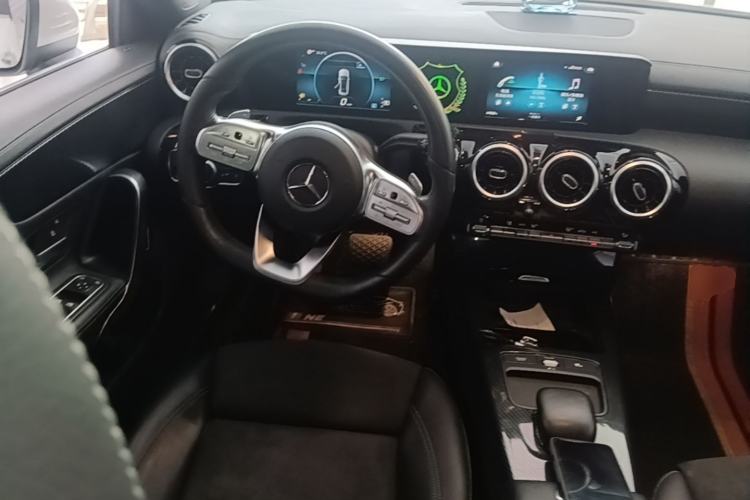 Used Mercedes-Benz A-Class 2019 A 180 L Sport Sedan Center Console
