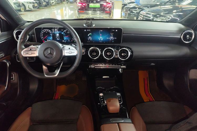 Used Mercedes-Benz A-Class 2019 A 200 L Sport Sedan Center Console