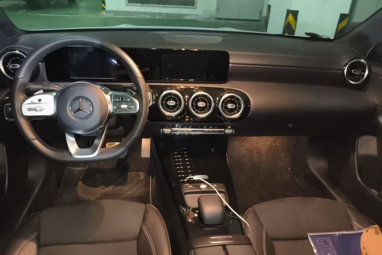 Used Mercedes-Benz A-Class 2019 A 180 L Sport Sedan Center Console