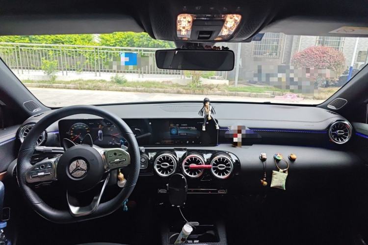 Used Mercedes-Benz A-Class 2019 A 200 L Sport Sedan Center Console