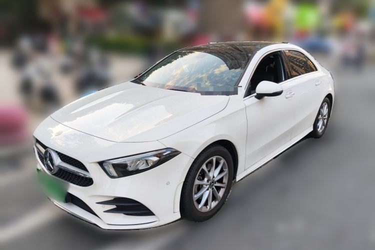 Used Mercedes-Benz A-Class 2019 A 200 L Sport Sedan First Edition Special Edition Guazi used car, China used car export, Used car for sale, Used  cars, Cheapest cars for sale