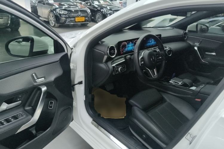 Used Mercedes-Benz A-Class 2019 A 200 L Driver Seat