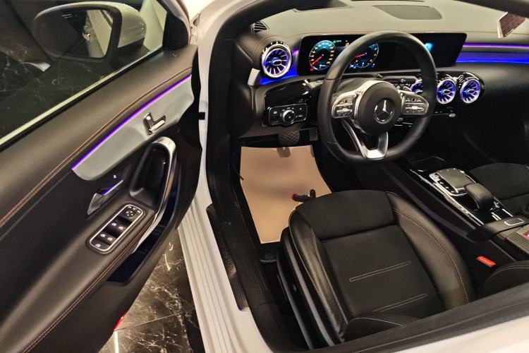 Used Mercedes-Benz A-Class 2019 A 200 L Sport Sedan First Edition Special Edition Driver Seat