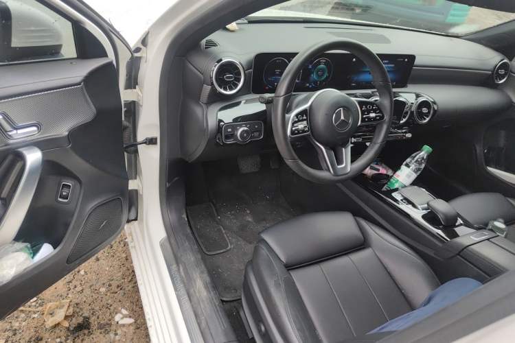 Used Mercedes-Benz A-Class 2019 A 200 L Driver Seat