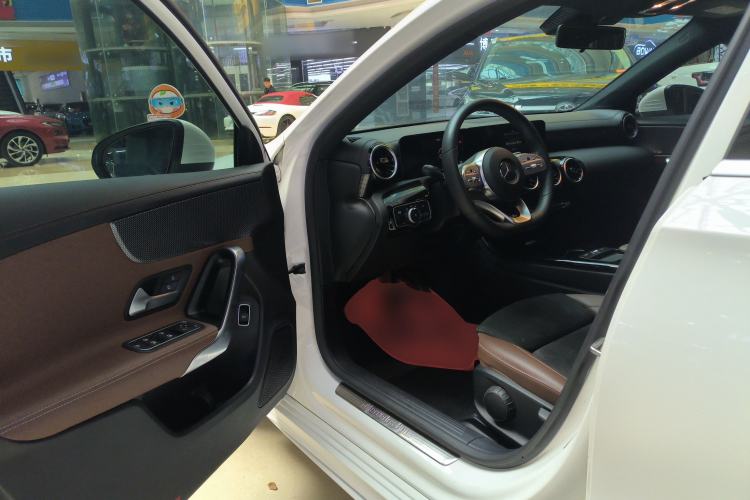 Used Mercedes-Benz A-Class 2019 A 180 L Sport Sedan Driver Seat