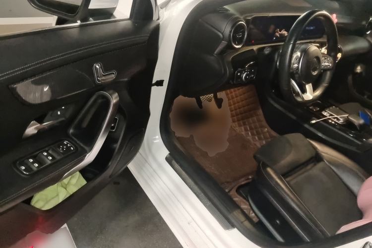 Used Mercedes-Benz A-Class 2019 Restyled A 200 L Sport Sedan Driver Seat