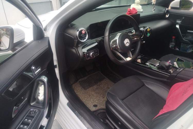 Used Mercedes-Benz A-Class 2019 Restyled A 200 L Sport Sedan Driver Seat