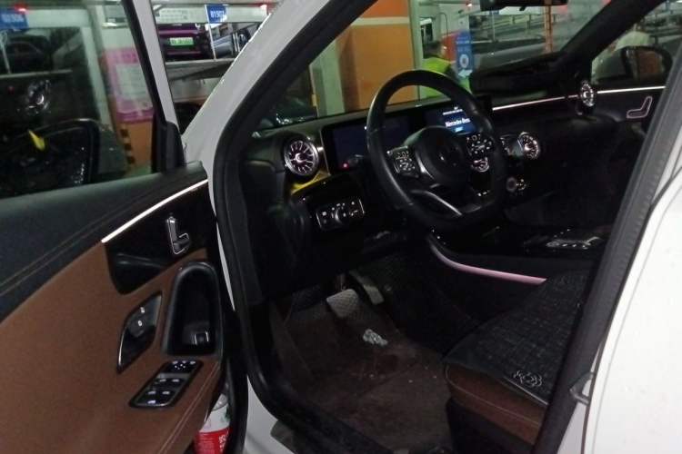 Used Mercedes-Benz A-Class 2019 A 200 L Sport Sedan Driver Seat