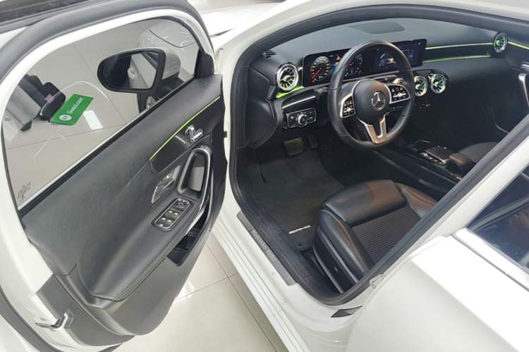 Used Mercedes-Benz A-Class 2019 A 200 Fashion Model Driver Seat