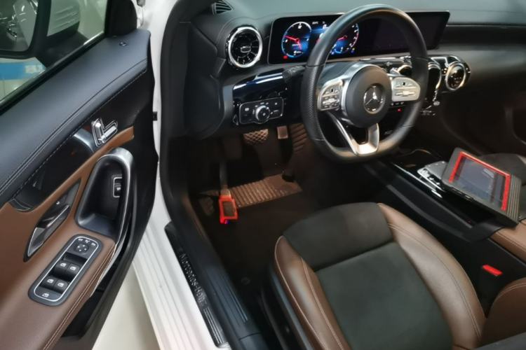 Used Mercedes-Benz A-Class 2019 A 200 L Sport Sedan Driver Seat