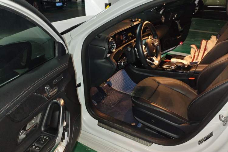 Used Mercedes-Benz A-Class 2019 A 200 L Sport Sedan First Edition Special Edition Driver Seat
