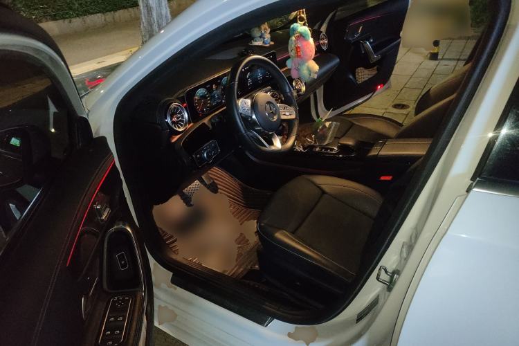 Used Mercedes-Benz A-Class 2019 Restyled A 200 L Sport Sedan Driver Seat