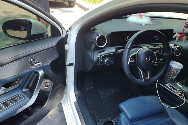 Used Mercedes-Benz A-Class 2019 A 200 L Driver Seat