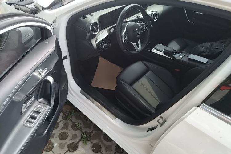 Used Mercedes-Benz A-Class 2019 A 200 L Driver Seat