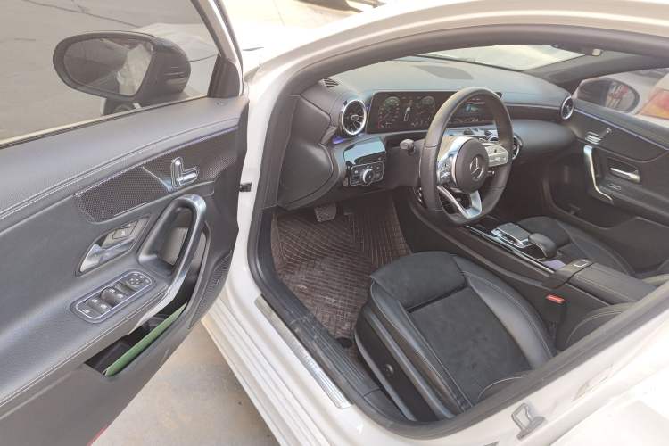 Used Mercedes-Benz A-Class 2019 A 200 L Sport Sedan Driver Seat