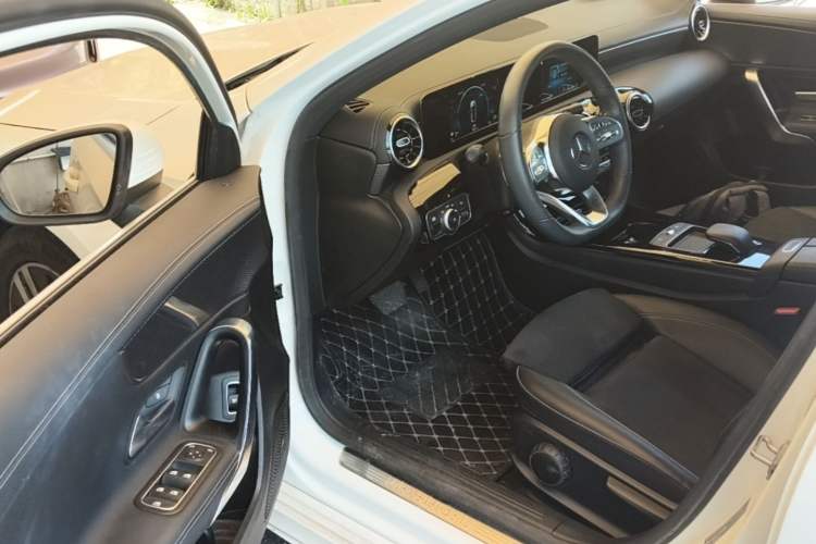 Used Mercedes-Benz A-Class 2019 Restyled A 180 L Sport Sedan Driver Seat