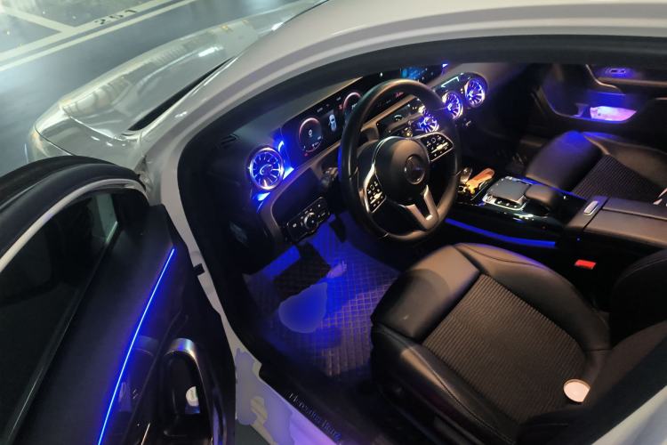 Used Mercedes-Benz A-Class 2019 A 200 Dynamic Edition Driver Seat