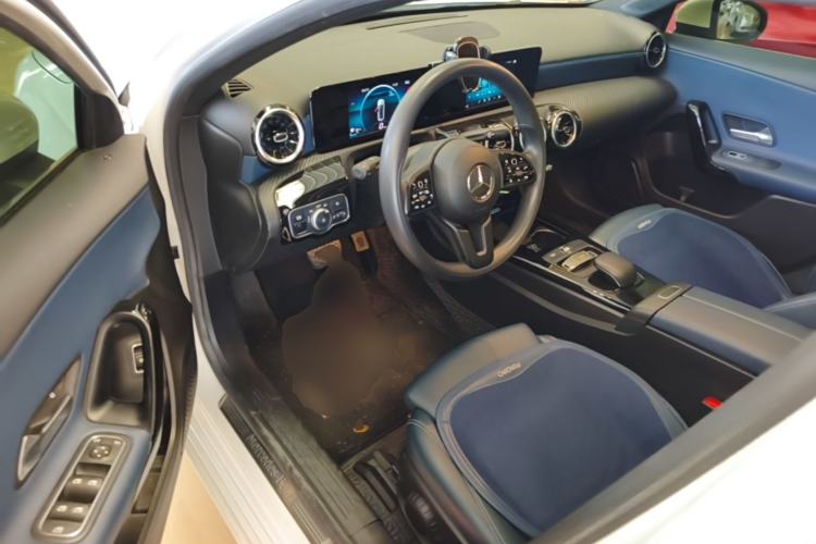 Used Mercedes-Benz A-Class 2019 Revised A 180 L Driver Seat