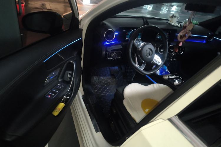 Used Mercedes-Benz A-Class 2019 A 180 L Driver Seat