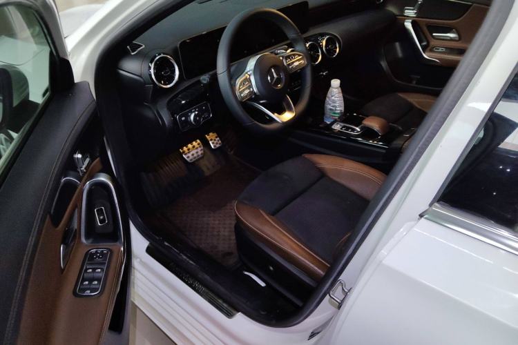 Used Mercedes-Benz A-Class 2019 Restyled A 200 L Sport Sedan Driver Seat