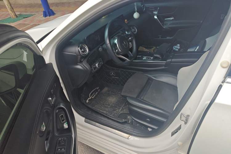 Used Mercedes-Benz A-Class 2019 A 200 L Sport Sedan Driver Seat