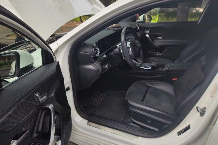 Used Mercedes-Benz A-Class 2019 A 200 L Sport Sedan Driver Seat