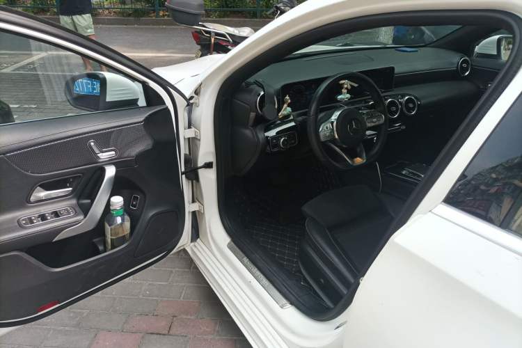 Used Mercedes-Benz A-Class 2019 A 200 L Sport Sedan Driver Seat