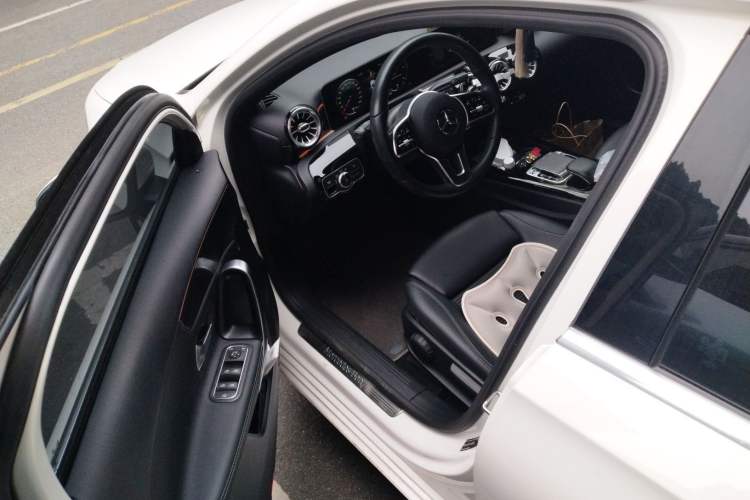 Used Mercedes-Benz A-Class 2019 A 200 Dynamic Edition Driver Seat