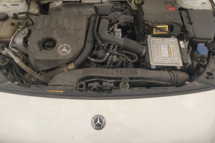 Used Mercedes-Benz A-Class 2019 A 200 Dynamic Edition Engine Bay
