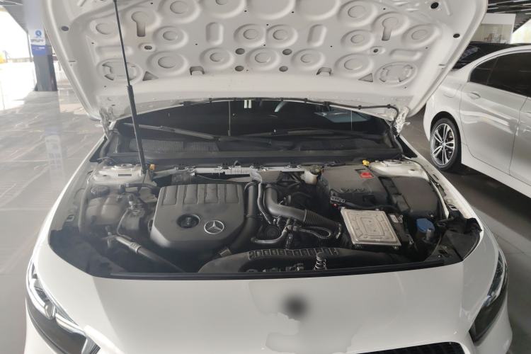 Used Mercedes-Benz A-Class 2019 A 200 Dynamic Edition Engine Bay