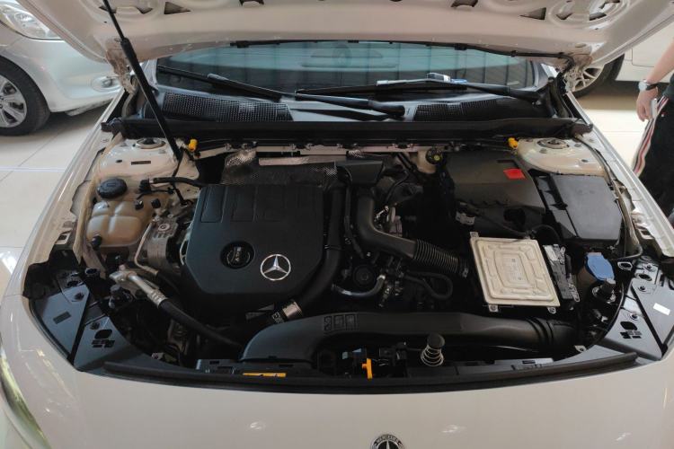 Used Mercedes-Benz A-Class 2019 A 200 Dynamic Edition Engine Bay