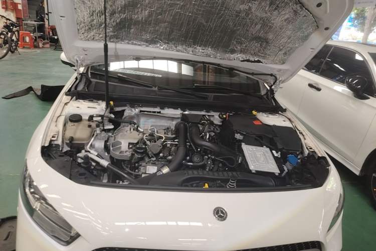 Used Mercedes-Benz A-Class 2019 A 180 L Sport Sedan Engine Bay