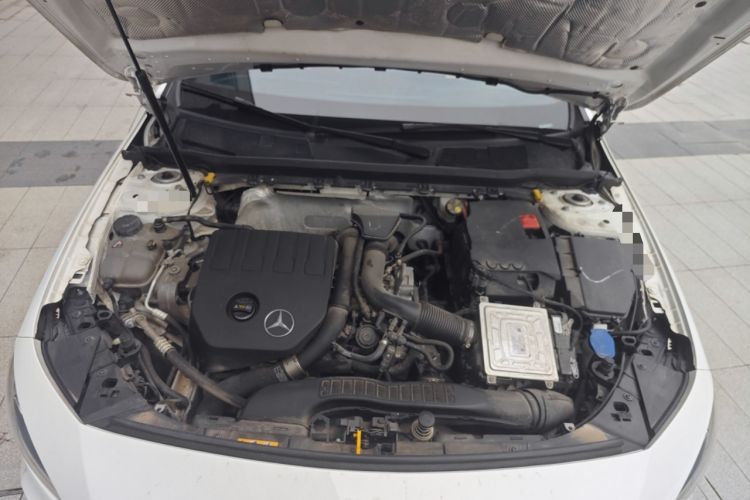 Used Mercedes-Benz A-Class 2019 A 200 L Engine Bay