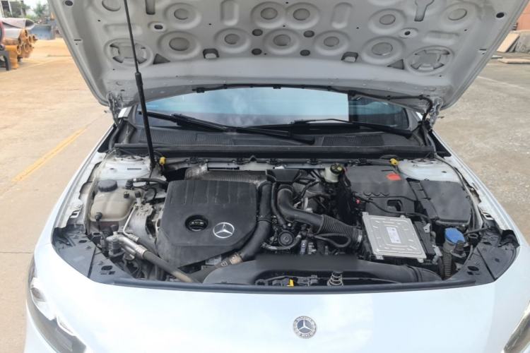 Used Mercedes-Benz A-Class 2019 A 200 Dynamic Edition Engine Bay