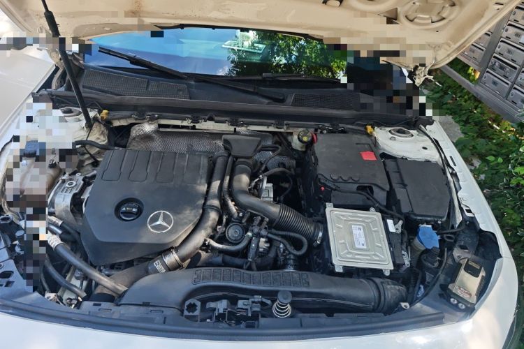 Used Mercedes-Benz A-Class 2019 A 200 Dynamic Edition Engine Bay