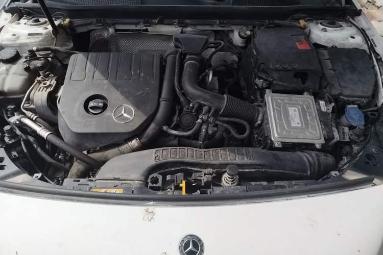 Used Mercedes-Benz A-Class 2019 A 200 L Engine Bay