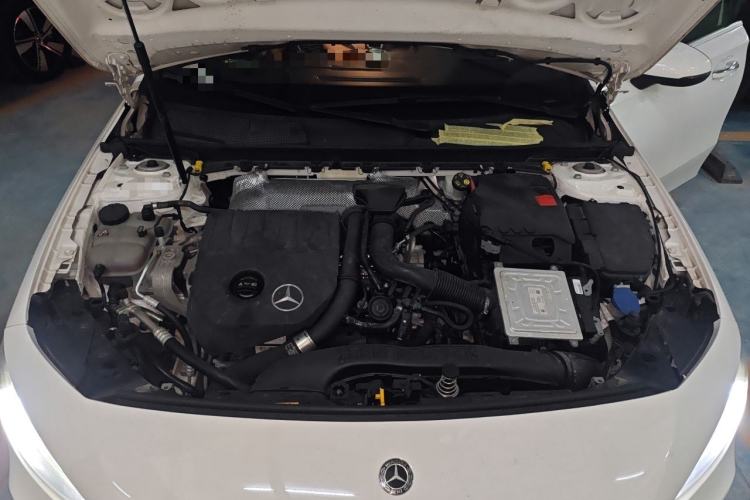 Used Mercedes-Benz A-Class 2019 A 200 L Engine Bay