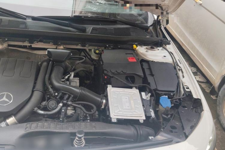 Used Mercedes-Benz A-Class 2019 A 200 Dynamic Edition Engine Bay Left
