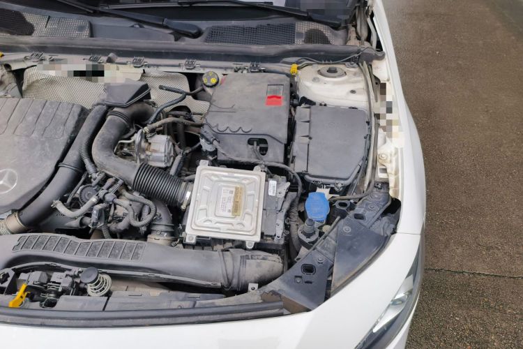 Used Mercedes-Benz A-Class 2019 A 200 L Sport Sedan Engine Bay Left