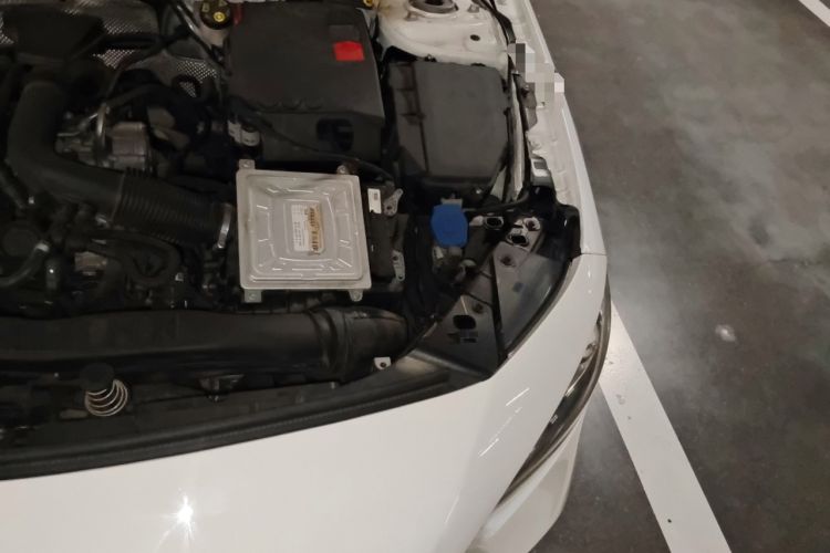 Used Mercedes-Benz A-Class 2019 Restyled A 200 L Sport Sedan Engine Bay Left