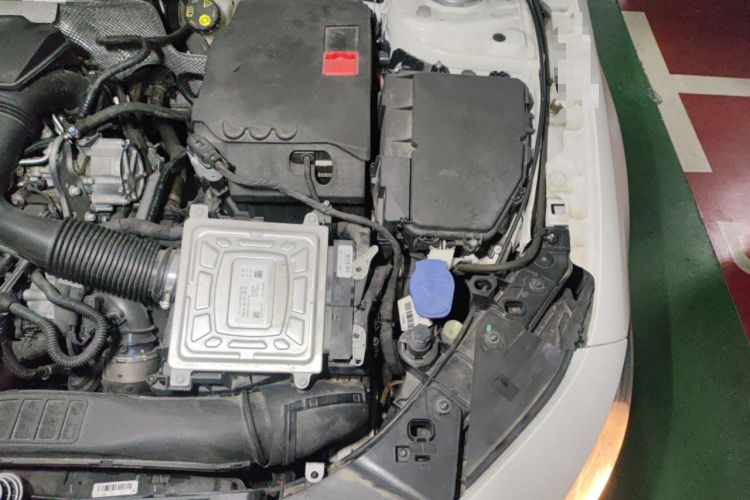 Used Mercedes-Benz A-Class 2019 A 180 L Sport Sedan Engine Bay Left