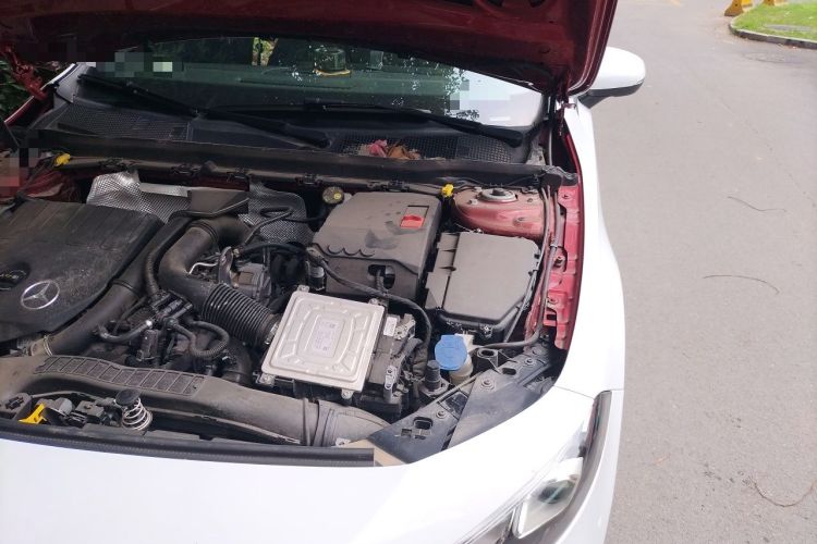 Used Mercedes-Benz A-Class 2019 A 200 L Sport Sedan Engine Bay Left