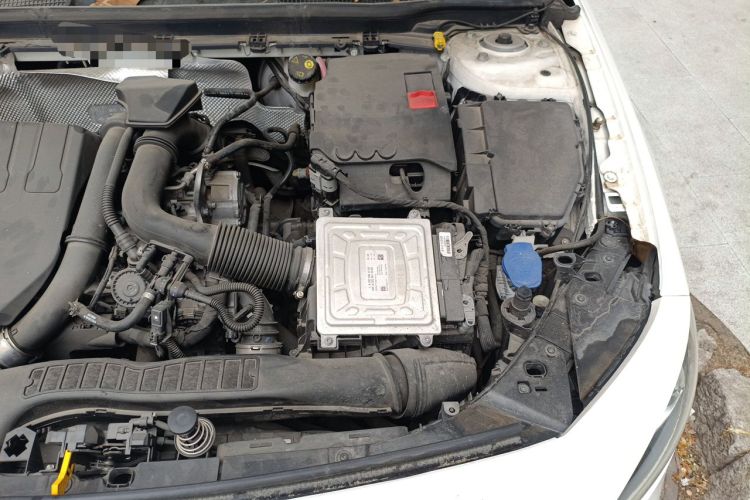Used Mercedes-Benz A-Class 2019 A 200 L Sport Sedan Engine Bay Left