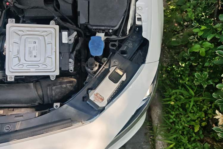Used Mercedes-Benz A-Class 2019 A 200 Dynamic Edition Engine Bay Left