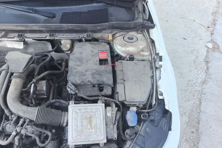 Used Mercedes-Benz A-Class 2019 Restyled A 200 L Sport Sedan Engine Bay Left