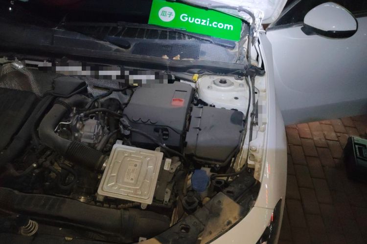 Used Mercedes-Benz A-Class 2019 A 200 L Sport Sedan Engine Bay Left
