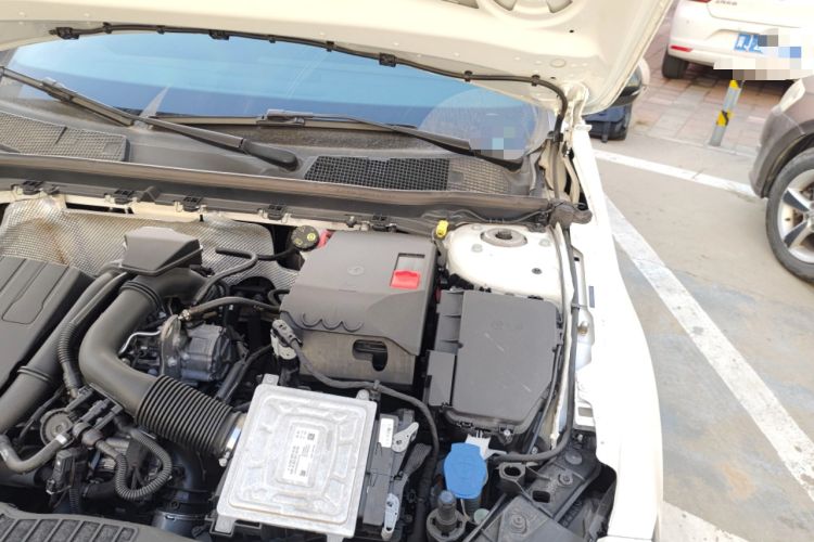 Used Mercedes-Benz A-Class 2019 A 200 L Sport Sedan Engine Bay Left