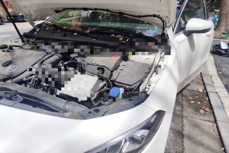 Used Mercedes-Benz A-Class 2019 A 200 Dynamic Edition Engine Bay Left